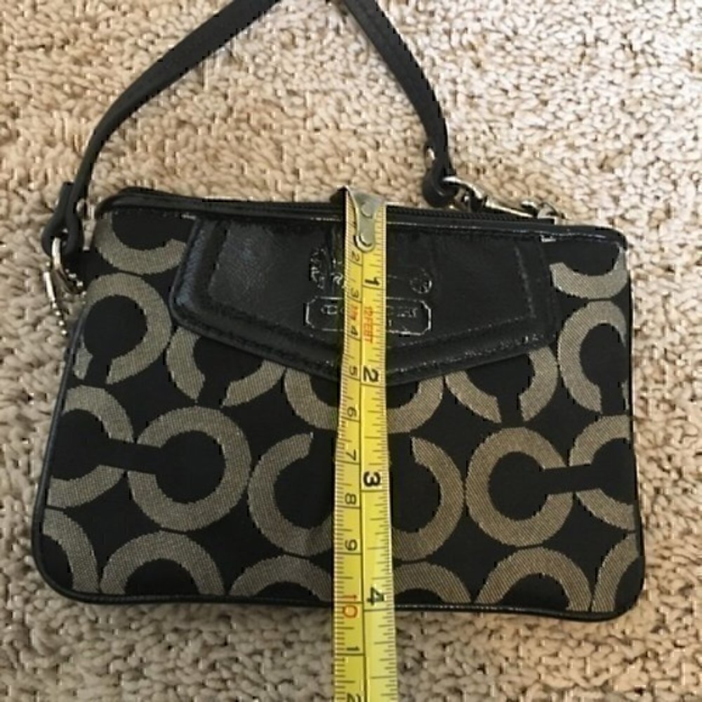 Coach Black and Tan OP Art signature wristlet - Picture 12 of 13